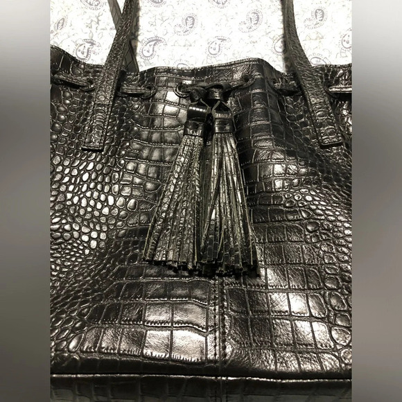 Patricia Nash Large Croc Embossed Witney Drawstring Tote Bag - Picture 4 of 13